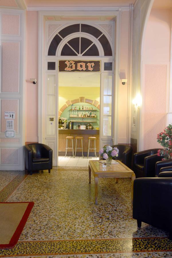 Hotel Restaurant D'Alsace 普隆别尔莱班 外观 照片