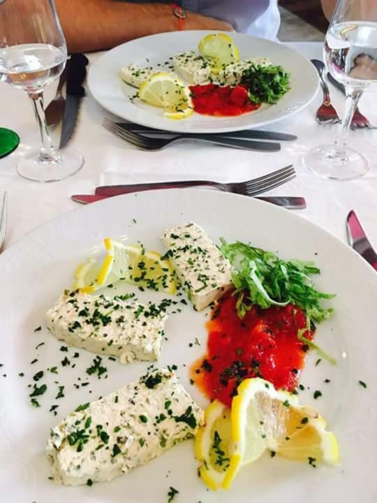 Hotel Restaurant D'Alsace 普隆别尔莱班 外观 照片